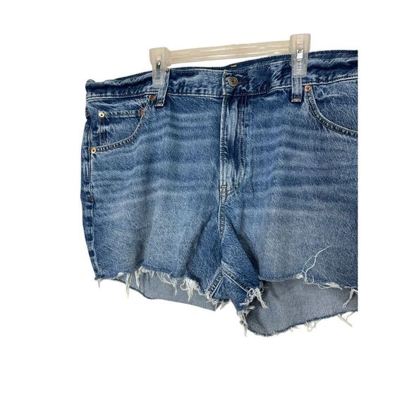 Gap Low Rise‎ Stride Jean Shorts Size 34/18 - Picture 3 of 7